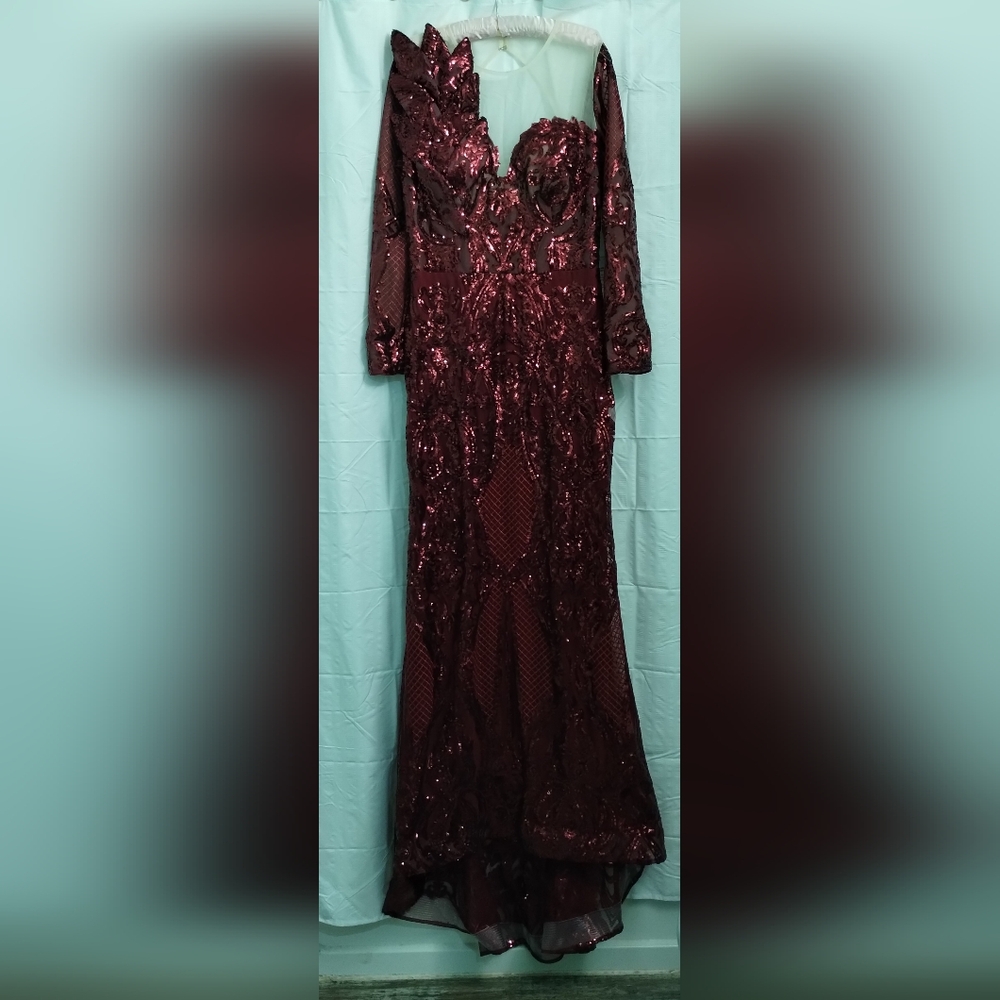 NWT Babyonline Dresses Elegant Burgundy Sequin Evening Gown